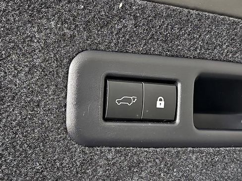 Used 2021 Lexus RX 350L FWD w/ Premium Package image 33