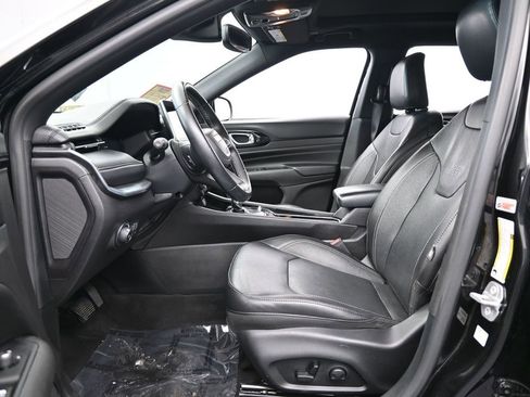 Used 2022 Jeep Compass High Altitude image 11