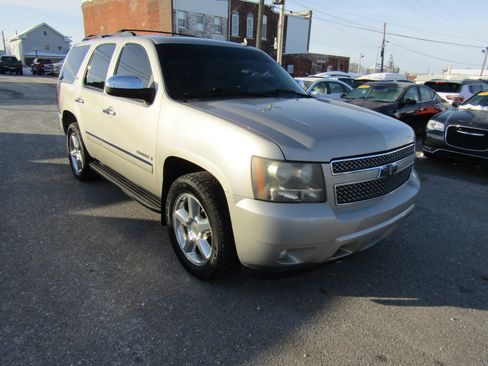 Used 2009 Chevrolet Tahoe LTZ image 1