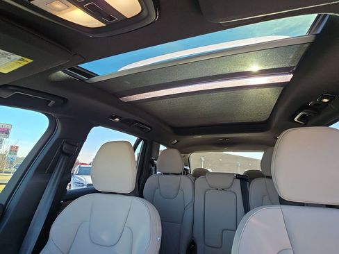 New 2026 Volvo XC90 B5 Plus image 34