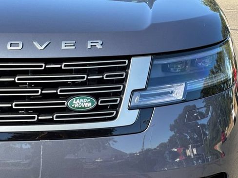 Used 2024 Land Rover Range Rover Long Wheelbase SE AWD/4WD image 53