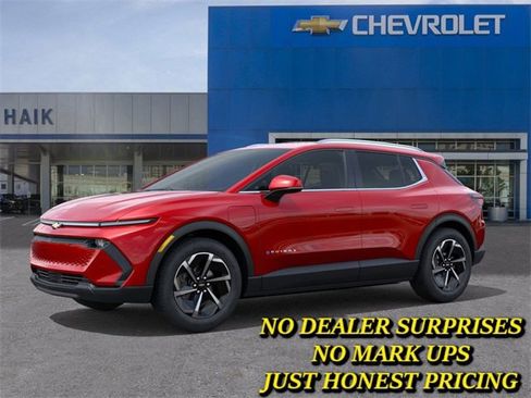 New 2026 Chevrolet Equinox EV LT image 2