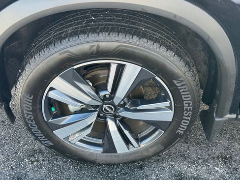 Certified 2023 Nissan Rogue SL w/ SL Premium Package image 23