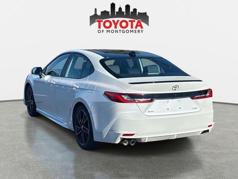 Used 2025 Toyota Camry XSE image 5