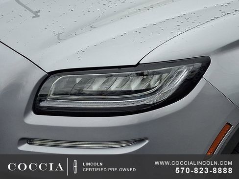 Certified 2022 Lincoln Nautilus Reserve AWD/4WD image 9