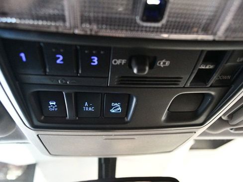 Used 2018 Toyota 4Runner SR5 Premium image 62