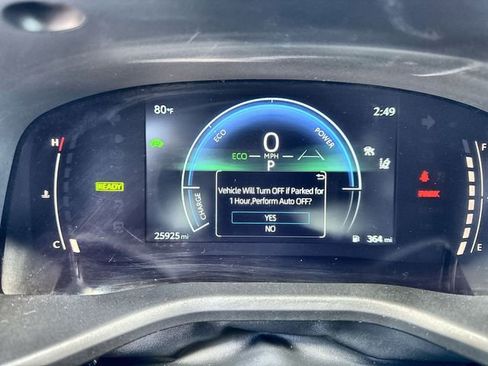 Used 2025 Toyota Camry SE image 24