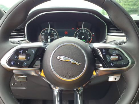 New 2026 Jaguar F-PACE R-Dynamic S AWD/4WD image 11