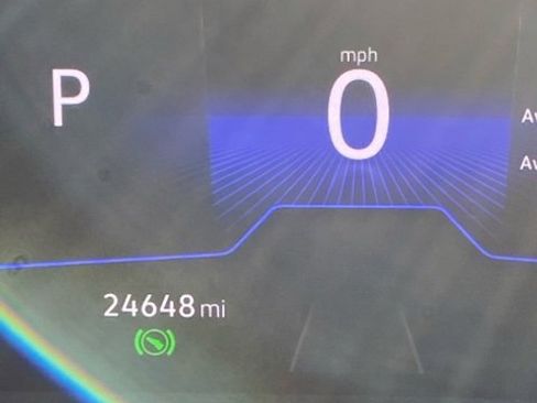 Used 2023 Volkswagen Tiguan SE image 6