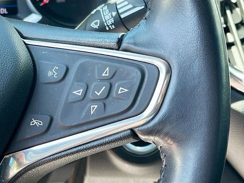 Used 2020 Chevrolet Equinox LT FWD image 19