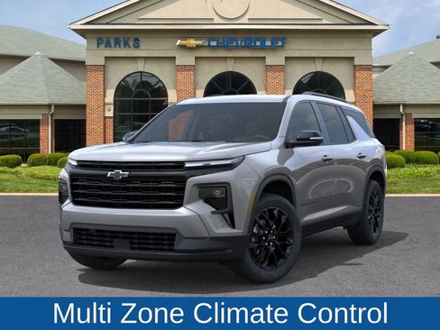 New 2026 Chevrolet Traverse LT image 7