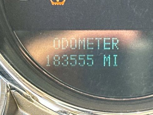 Used 2013 Chevrolet Silverado 2500 LT w/ Interior Plus Package image 27