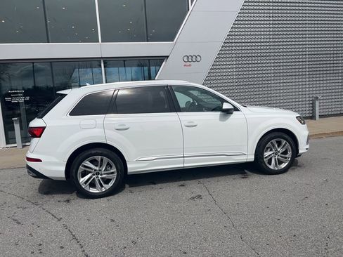 Used 2023 Audi Q7 3.0T Premium Plus w/ Premium Plus Package image 19