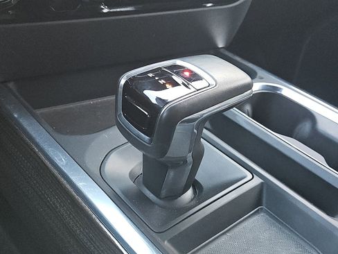 Used 2023 Chevrolet Silverado 1500 RST image 20