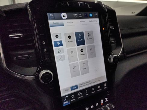 Used 2024 RAM 2500 Laramie w/ Night Edition image 51