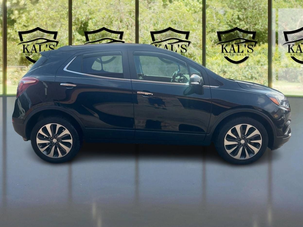 Used 2019 Buick Encore Essence FWD image 4