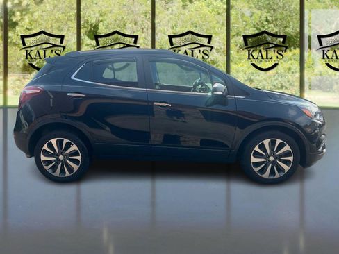 Used 2019 Buick Encore Essence FWD image 4