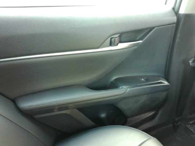 Used 2020 Toyota Camry XSE w/ Driver Assist Package FWD image 30