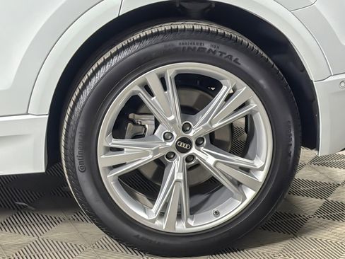 Used 2023 Audi Q8 Premium Plus w/ Premium Plus Package AWD/4WD image 26