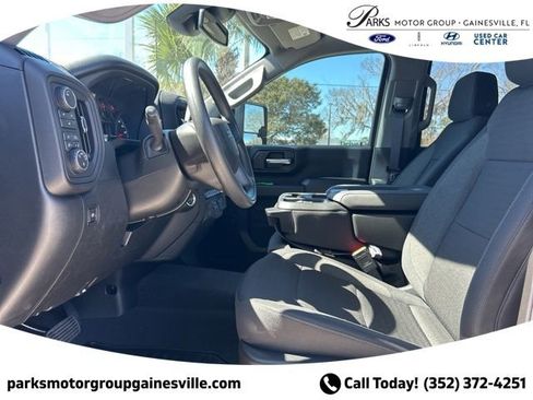 Used 2026 Chevrolet Silverado 2500 Custom w/ Custom Value Package image 10