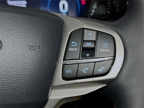 New 2026 Ford Explorer Active image 28