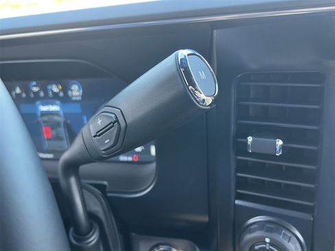 New 2026 Ford F450 Platinum image 13