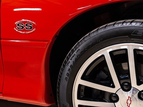 Used 2002 Chevrolet Camaro Z28 w/ SS Performance/Appearance Pkg image 9