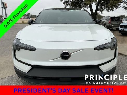 New 2026 Volvo EX30 Plus image 3