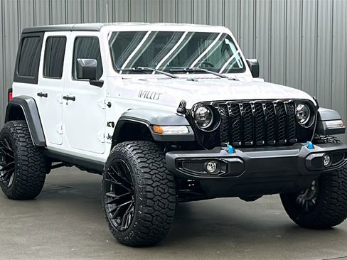 Used 2023 Jeep Wrangler Willys 4xe w/ Cold Weather Group image 7