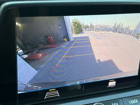 Used 2019 Chevrolet Blazer LT AWD/4WD image 23