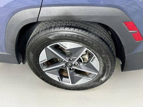 Used 2025 Hyundai Tucson SEL FWD image 11