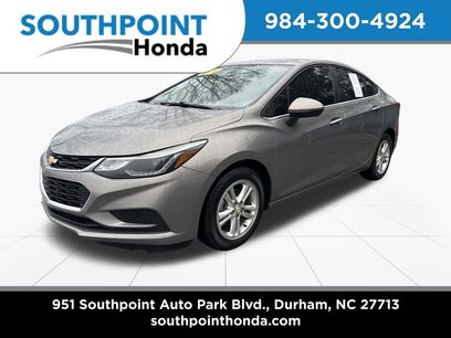 Used 2017 Chevrolet Cruze LT