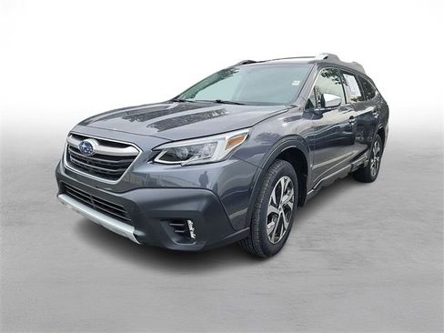 Used 2020 Subaru Outback Touring XT image 3