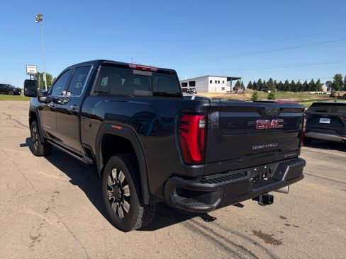 Used 2024 GMC Sierra 2500 Denali w/ Denali Reserve Package AWD/4WD image 20