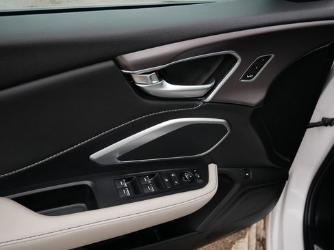 Certified 2025 Acura RDX SH-AWD image 20