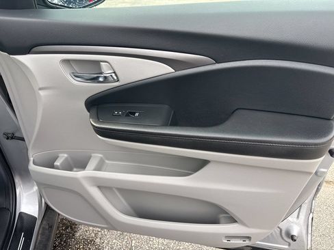 Used 2022 Honda Pilot Special Edition image 47