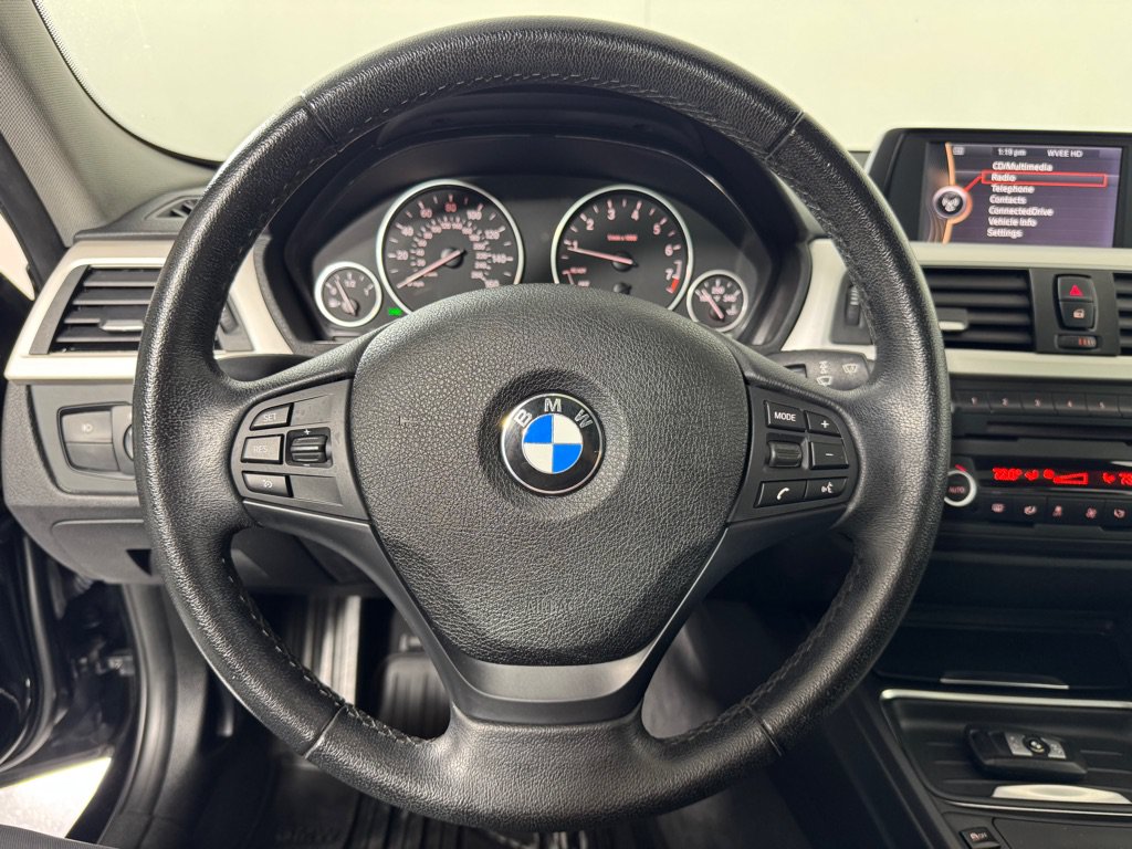 Used 2013 BMW 328i xDrive Sedan AWD/4WD image 14