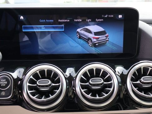 Used 2022 Mercedes-Benz GLA 250 w/ Premium Package Lite image 50