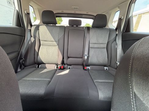 Used 2026 Nissan Rogue SV FWD image 39