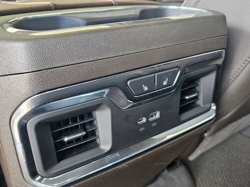 Used 2024 GMC Sierra 2500 Denali AWD/4WD image 8