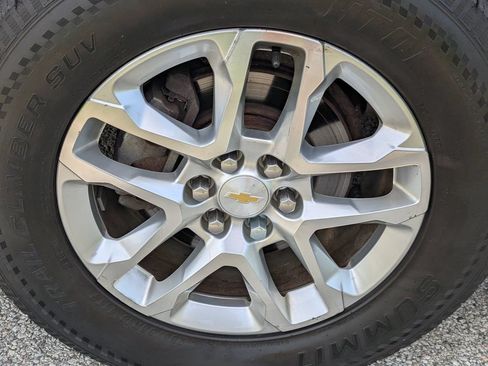 Used 2018 Chevrolet Traverse LT FWD image 37