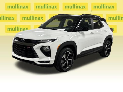 Used 2022 Chevrolet TrailBlazer RS w/ Sun and Liftgate Package image 6