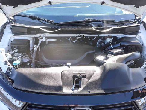 Used 2024 Honda Odyssey Sport image 33