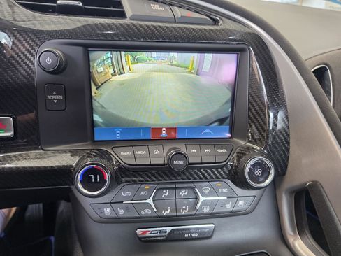 Used 2018 Chevrolet Corvette Z06 w/ Carbon 65 Edition RWD image 15