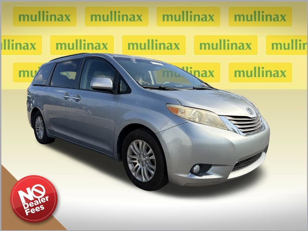 Used 2011 Toyota Sienna XLE w/ Premium Pkg FWD 360° Tour