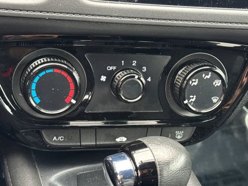 Used 2022 Honda HR-V Sport image 18