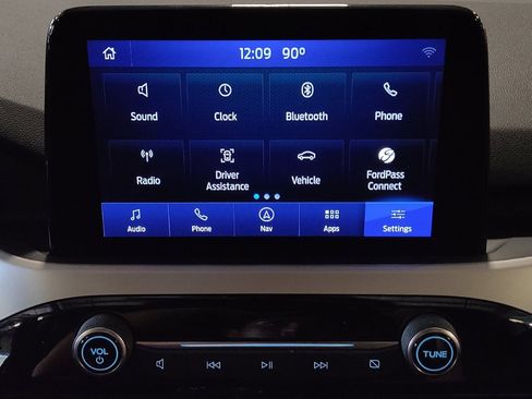Used 2021 Ford Escape SE w/ SE Sport Appearance Package AWD/4WD image 25