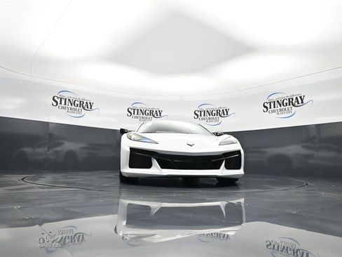 Used 2024 Chevrolet Corvette Z06 image 18