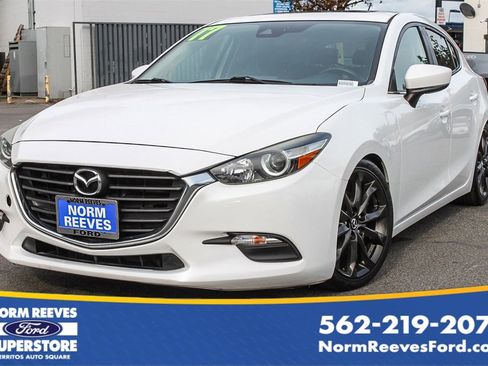 Used 2017 MAZDA MAZDA3 Touring image 1