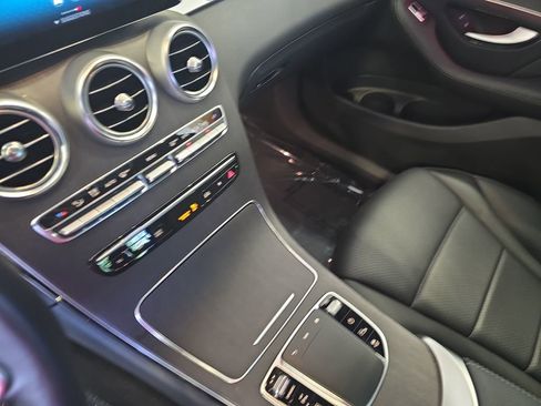 Certified 2022 Mercedes-Benz GLC 300 4MATIC image 25